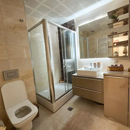 Cevahir Sky-cozy Luxury & Free Parking *