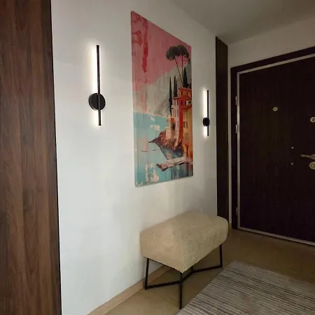 Cevahir Sky-cozy Luxury & Free Parking Апартаменты Скопье